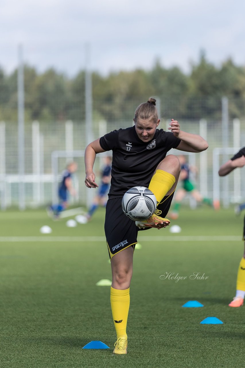 Bild 62 - Saisonstart Oberliga